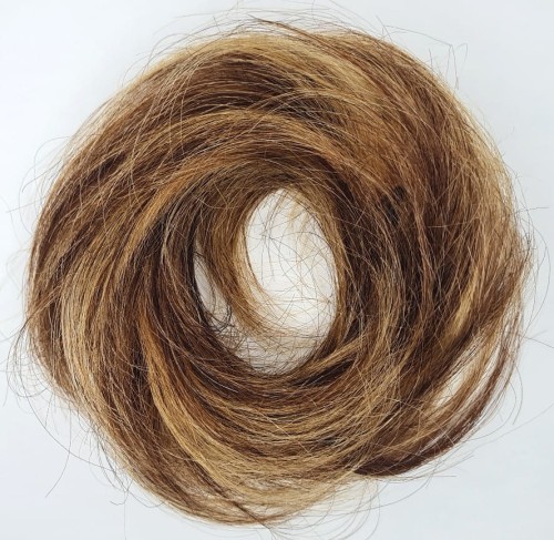 Doczepiany kok z naturalnych włosów kolor brąz ciemny blond baleyage 
