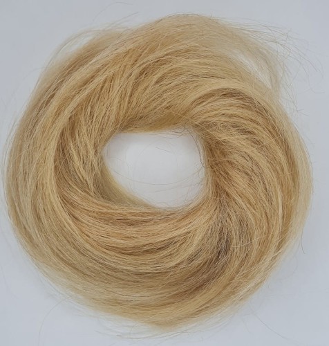 Doczepiany kok z naturalnych włosów kolor blond