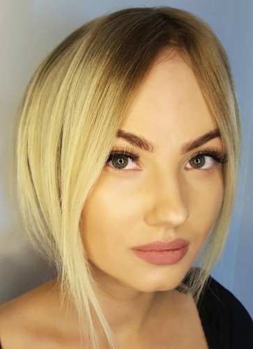 Mini Topper clip in VICTORIA 25cm baza 12x6cm tupet damski mono do zagęszczenia przedziałka jasny blond z odrostem 