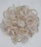 Doczepiany kok z naturalnych włosów kolor gołębi blond falowane włosy