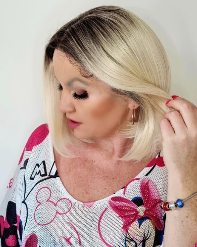 Peruka syntetyczna MELBOURNE 30cm z siatką lace front chłodny blond z odrostem