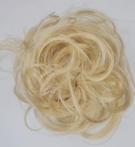 Doczepiany klasyczny kok z naturalnych włosów kolor jasny blond - bardzo duży, falowane włosy