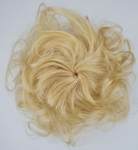 Doczepiany klasyczny kok z naturalnych włosów kolor platynowy blond - bardzo duży, falowane włosy