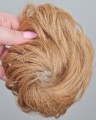 Kok_na_gumce_z_naturalnych_włosów_gęste_włosy_ciemny_blond_4.jpg