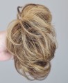 Kok_na_gumce_z_naturalnych_włosów_gęste_włosy_brąz_ciemny_blond_baleyage_messy_bun_4.jpg
