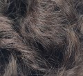 Kok_na_gumce_z_naturalnych_włosów_gęste_włosy_ciemny_brąz_messy_bun_2.jpg