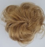 Doczepiany kok na spince z naturalnych włosów kolor ciemny blond