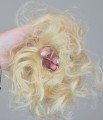 Kok_na_gumce_długie_naturalne_włosy_platynowy_blond_3.jpg