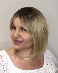 Peruka syntetyczna z grzywką ISSA 30cm jasny blond z odrostem