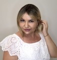 Peruka_blond_syntetyczna_blond_ISSA_10.jpg