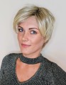 Peruka_syntetyczna_lace_front_blond_baleyage_OSTRAWA_5.jpg