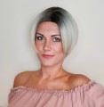 Peruka_syntetyczna_blond_LUBLANA_7.jpg