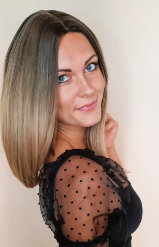 Peruka syntetyczna WILNO 40cm jasny brąz ombre Natural Hair Line