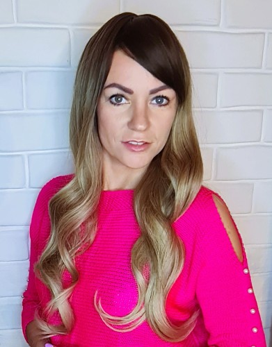 Peruka syntetyczna z grzywką KORDOBA 65cm blond z odrostem