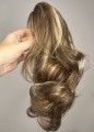 Kok_na_spince_z_długimi_włosami_jasny_brąz_blond_baleyage_3.jpeg