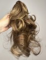 Kok_na_spince_z_długimi_włosami_brąz_ciemny_blond_baleyage_3.jpeg