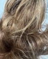 Kok_na_spince_z_długimi_włosami_brąz_ciemny_blond_baleyage_1.jpeg