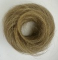 Doczepiany_kok_na_gumce_z_naturalnych_włosów_chłodny_ciemny_blond_4.jpg